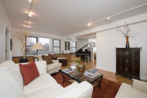 gregorytowers460east79thstreet17ab_carolyn_zweben_douglaselliman_photography_16003204_high_res