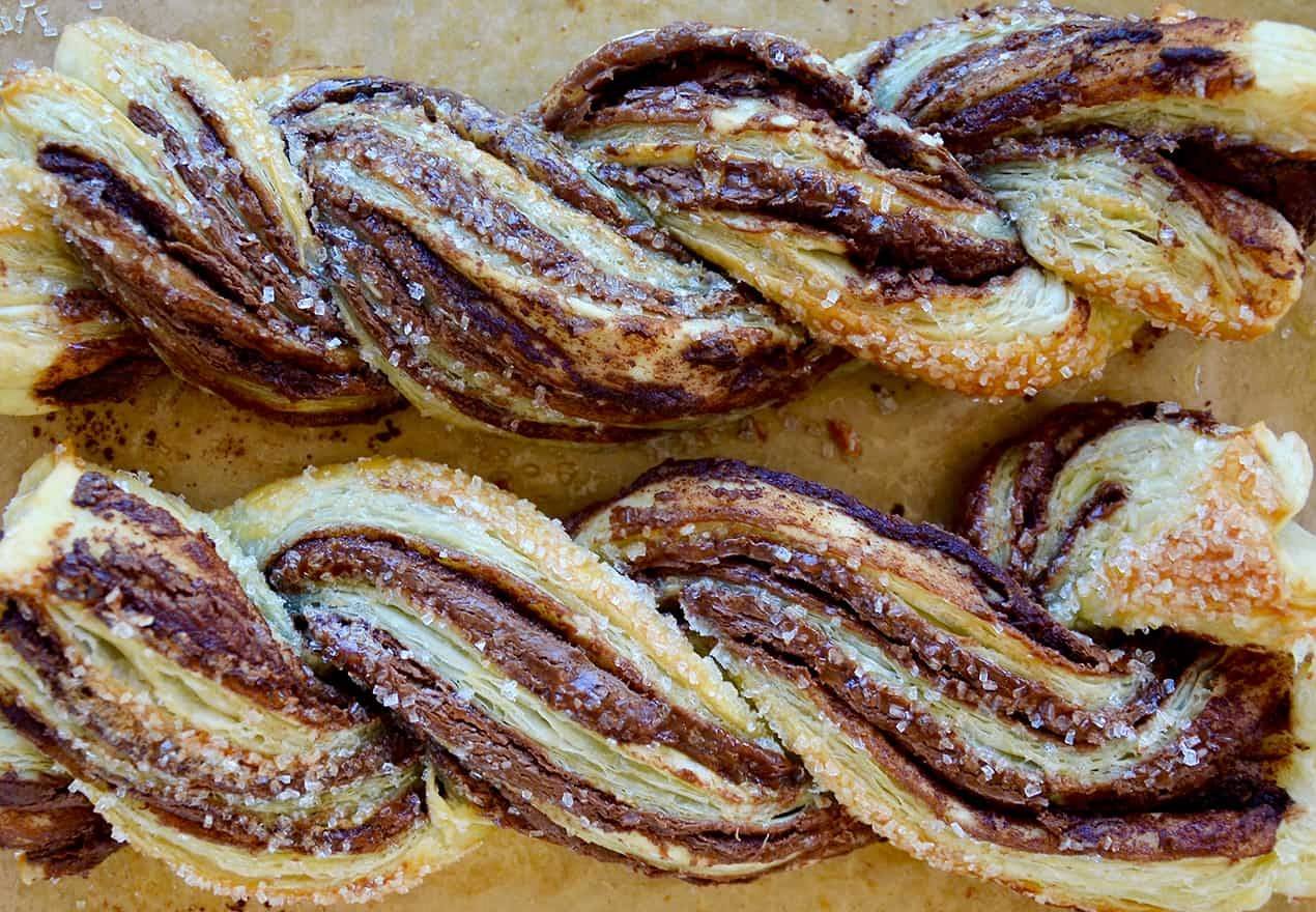 Fast, Easy, Delicious, Healthy snack made from Nutella! This love twist will make your family love you!