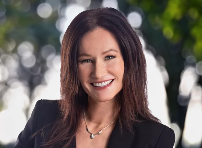 Stephanie Grubbs NYC Real Estate specializes in working with first-time buyers and investors for their purchases, sales, and rentals.