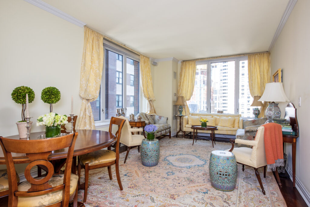 15 W 63rd St #12B